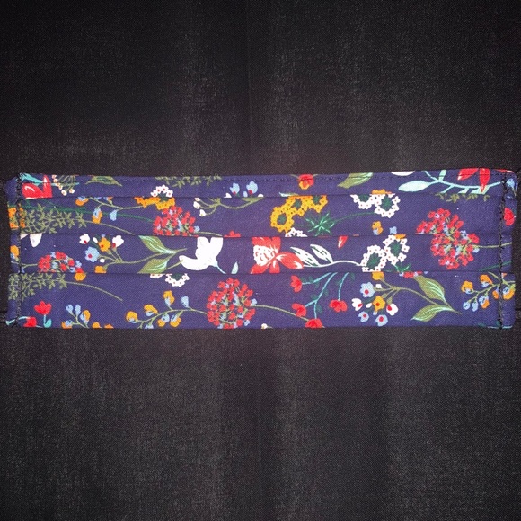 Handmade Floral Face Mask - Picture 3 of 4